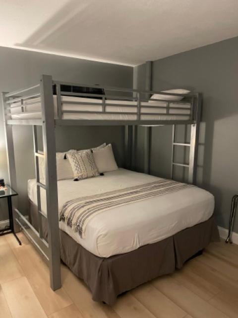 Hotel Rapids Grand Rapids Ngoại thất bức ảnh