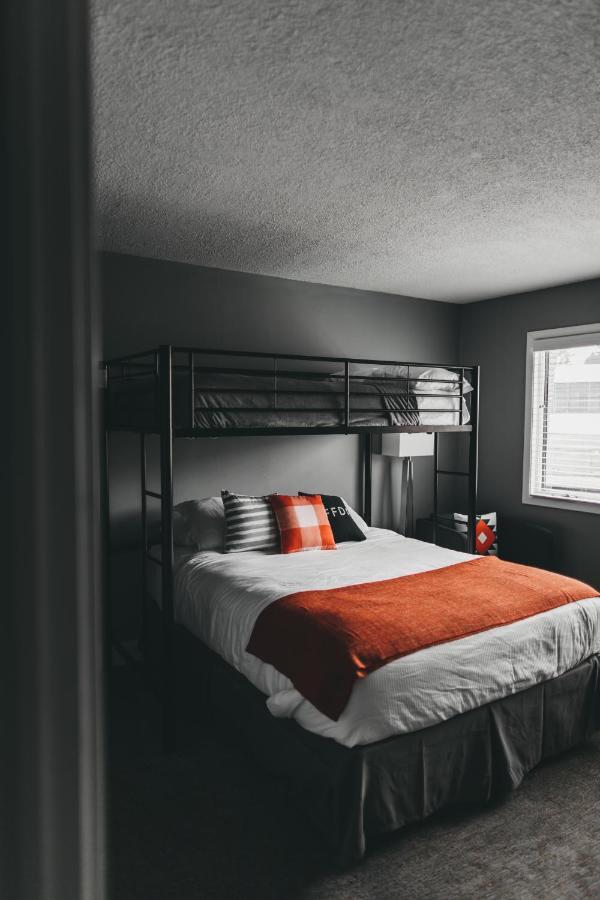 Hotel Rapids Grand Rapids Ngoại thất bức ảnh