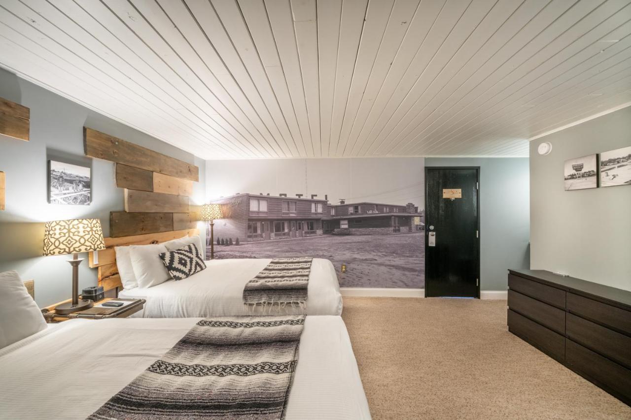 Hotel Rapids Grand Rapids Ngoại thất bức ảnh