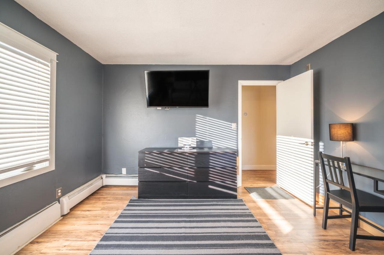 Hotel Rapids Grand Rapids Ngoại thất bức ảnh